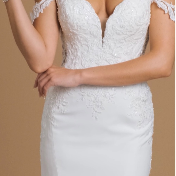 Sophia Tolli - Winona - Picture 5 of 6